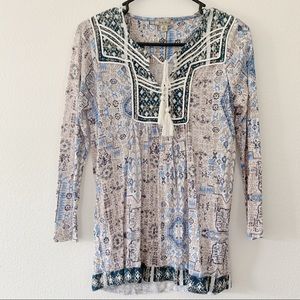 Lucky Brand peasant top with tassels